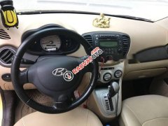 Bán Hyundai i10 1.2 AT đời 2010, màu vàng, xe nhập xe gia đình, 299 triệu