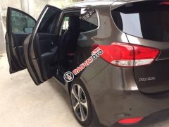 Chính chủ bán Kia Rondo 2.0GAT sản xuất 2015, màu nâu