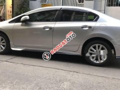 Cần bán xe Honda Civic 2.0 AT đời 2015, màu bạc