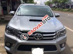 Bán Toyota Hilux G đời 2015, màu bạc  