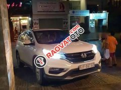 Bán xe Honda CR V 2.0 sản xuất năm 2016, màu trắng, giá 921tr