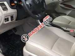 Bán xe Toyota Corolla altis 2.0V đời 2013, màu vàng như mới