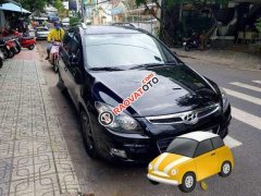 Chính chủ bán Hyundai i30 CW sản xuất năm 2011, màu xanh đen