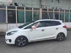 Bán Kia Rondo 2.0 GAT năm 2015, màu trắng, giá 600tr