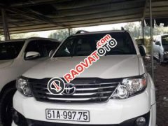 Bán 01 xe Toyota Fortuner V Sportivo TRD, Cuối 11/2014, màu trắng, số tự động