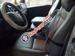 Bán Toyota Hiace MT năm sản xuất 2008, xe đẹp tất cả đều hoạt động tốt