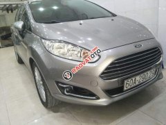 Cần bán Ford Fiesta Titanium sản xuất 2016, màu xám xe gia đình