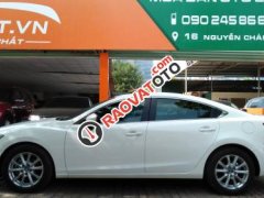 Bán xe Mazda 6 2.0 L AT năm sản xuất 2016, màu trắng
