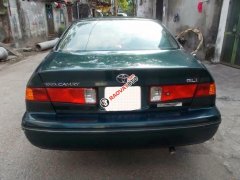 Cần bán xe Toyota Camry GLI đời 2000, nhập khẩu nguyên chiếc số sàn, giá chỉ 88 triệu