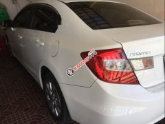 Bán Honda Civic 1.8MT đời 2014, màu trắng xe gia đình