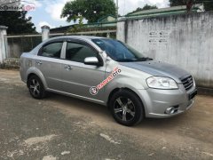 Cần bán gấp Daewoo Gentra SX đời 2010 xe gia đình, 225 triệu