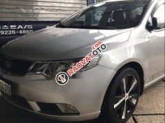 Cần bán Kia Cerato MT năm 2009, xe trùm mền còn rất tốt