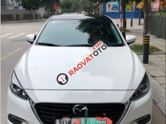 Bán xe Mazda 3 1.5 Facelift năm 2017, màu trắng giá cạnh tranh