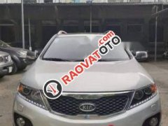 Cần bán lại xe Kia Sorento sx 2013 số tự động, 620 triệu