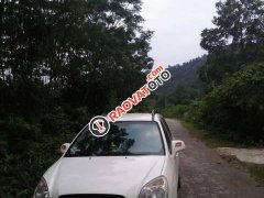 Bán Kia Carens MT sản xuất 2011, màu trắng, giá 250tr