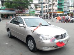 Bán xe Toyota Camry 2.4 model 2003, màu bạc, nhập khẩu còn rất mới, giá 333tr
