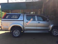 Bán xe Toyota Hilux 2.5MT máy dầu 2013, một cầu, xe màu bạc