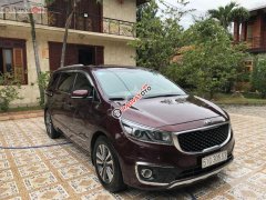 Bán Kia Sedona 2.2L DATH 2017, màu đỏ