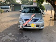 Bán Toyota Innova 2.0 V đời 2009, màu bạc, nhập khẩu  