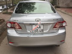Cần bán lại xe Toyota Corolla altis 2.0V đời 2012, màu bạc như mới