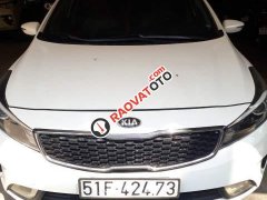 Bán Kia Cerato MT đời 2016, màu trắng chính chủ, giá tốt