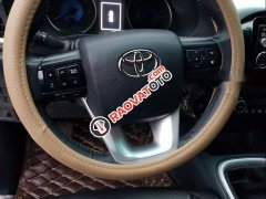 Cần bán gấp Toyota Hilux G đời 2015, màu đen, nhập khẩu nguyên chiếc số sàn