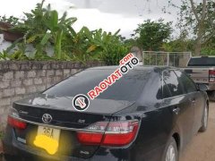 Cần bán xe Toyota Camry sản xuất 2015, màu đen chính chủ Cần bán xe Toyota Camry sản xuất 2015, màu đen chính chủ