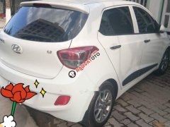 Cần bán xe Hyundai Grand i10 sản xuất 2016, màu trắng, nhập khẩu nguyên chiếc Cần bán xe Hyundai Grand i10 sản xuất 2016, màu trắng, nhập khẩu nguyên chiếc