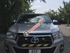 Bán Toyota Hilux 2.5E đời 2019, màu bạc, xe nhập  