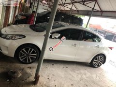 Cần bán gấp Kia Cerato 1.6 đời 2016 chính chủ  