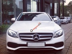 Cần bán Mercedes E250 model 2018, như mới chỉ đóng thuế 2% là lăn bánh Cần bán Mercedes E250 model 2018, như mới chỉ đóng thuế 2% là lăn bánh
