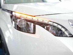 Bán Peugeot 5008 - Suv cao cấp - có xe giao ngay - đủ màu Bán Peugeot 5008 - Suv cao cấp - có xe giao ngay - đủ màu