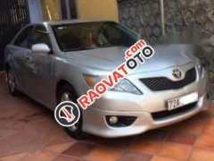 Bán Toyota Camry SE 2009, màu bạc số tự động, giá 765tr