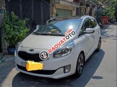 Cần bán lại xe Kia Rondo GATH đời 2016, màu trắng, xe đẹp từ trong ra ngoài