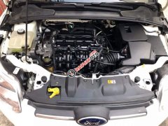 Bán xe Ford Focus 1.6AT 2014 màu trắng, xe gia đình 1 chủ sử dụng kỹ (54000km)