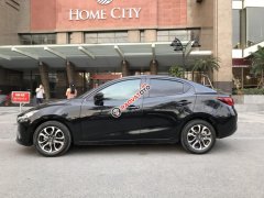 Cần bán lại xe Mazda 2 năm 2016 màu đen, giá tốt