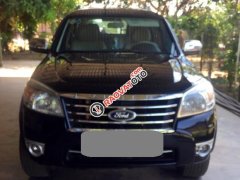 Bán Ford Everest 2011 máy dầu số sàn màu đen rất tuyệt