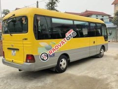 Cần bán Hyundai County Limousine đời 2011, màu vàng