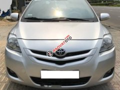 Cần bán Toyota Vios AT năm sản xuất 2009, màu bạc  