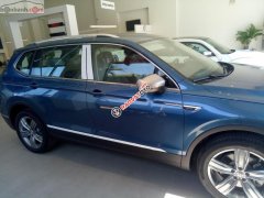 Bán xe Volkswagen Tiguan Allspace đời 2018, màu xanh dương (2B2B) nội thất màu đen Bán xe Volkswagen Tiguan Allspace đời 2018, màu xanh dương (2B2B) nội thất màu đen