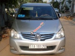 Cần bán lại xe Toyota Innova J năm 2009, màu bạc, không ngập nước hay hư hỏng