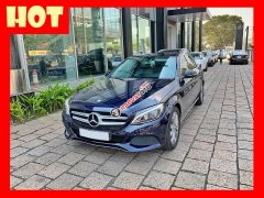 Bán xe Mercedes C200 xanh, nội thất kem, model 2017, cũ chính hãng Bán xe Mercedes C200 xanh, nội thất kem, model 2017, cũ chính hãng