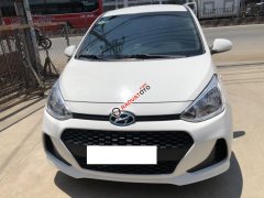 Bán Hyundai Grand i10 Base 1.2MT, đời 2017, màu trắng, biển Sài Gòn Bán Hyundai Grand i10 Base 1.2MT, đời 2017, màu trắng, biển Sài Gòn