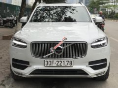 Cần bán gấp Volvo XC90 năm 2017 màu trắng