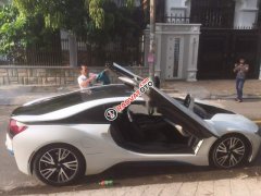 Bán ô tô BMW i8 đời 2015, hai màu, xe nhập Bán ô tô BMW i8 đời 2015, hai màu, xe nhập
