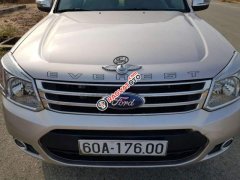 Bán xe Ford Everest MT đời 2014 còn mới, giá 620tr