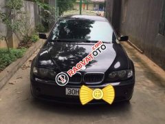 Cần bán xe BMW 3 Series 318i đời 2005, màu đen như mới