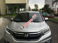 Cần bán lại xe Honda CR V 2.0 đời 2016, màu bạc, xe nhà sử dụng kỹ như mới, 1 đời chủ