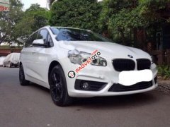 Bán BMW 2 Series 218i năm sản xuất 2017, màu trắng, xe nhập
