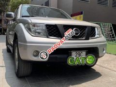 Chính chủ bán Nissan Navara 2.5LE sản xuất năm 2011, màu bạc, nhập khẩu Thái